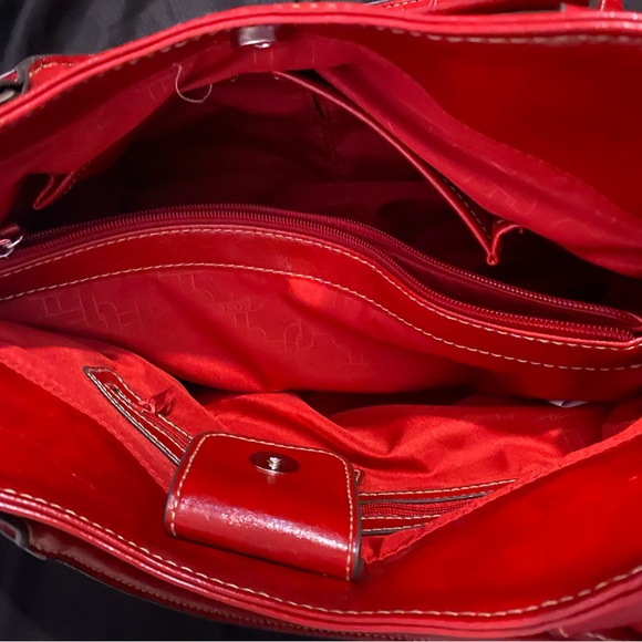 Brand New Red Rosetti Handbag - Picture 3 of 4